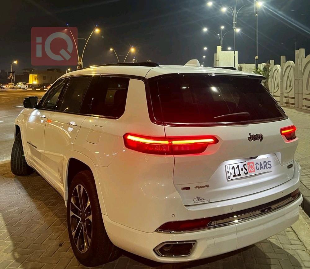 Jeep Grand Cherokee L